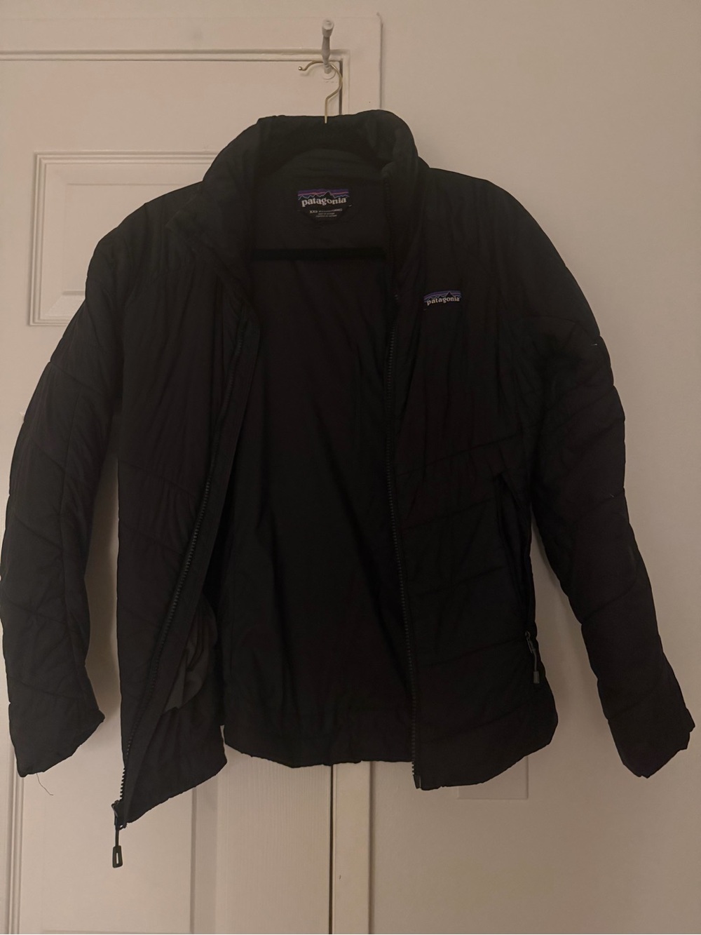 Patagonia Men’s Black Quilted Puffer Jacket
